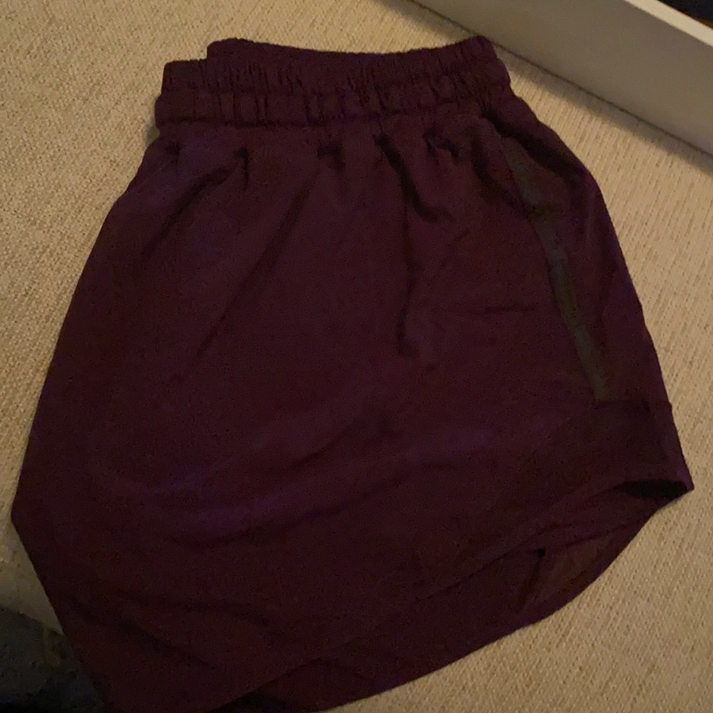 Lululemon wine hotty hot tall shorts tall 10